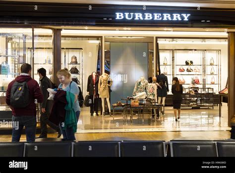 is burberry cheaper at heathrow airport|burberry heathrow t4.